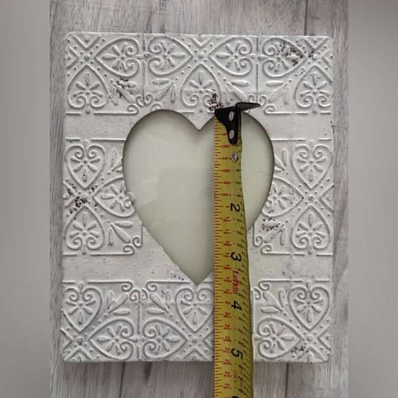 Pottery Barn Silver Beaded Heart Picture Frame & Cream Color Heart Metal Frame - Picture 9 of 9